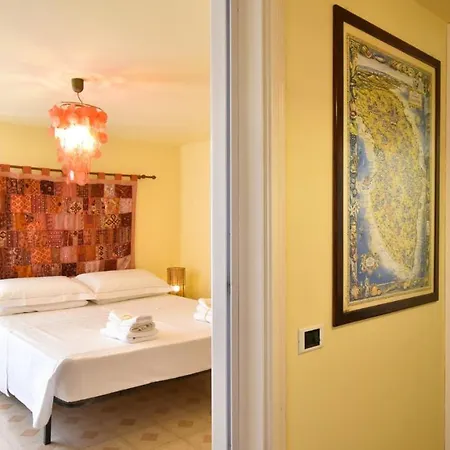 Les Maisons La Mansardina By Rentbeat Apartman